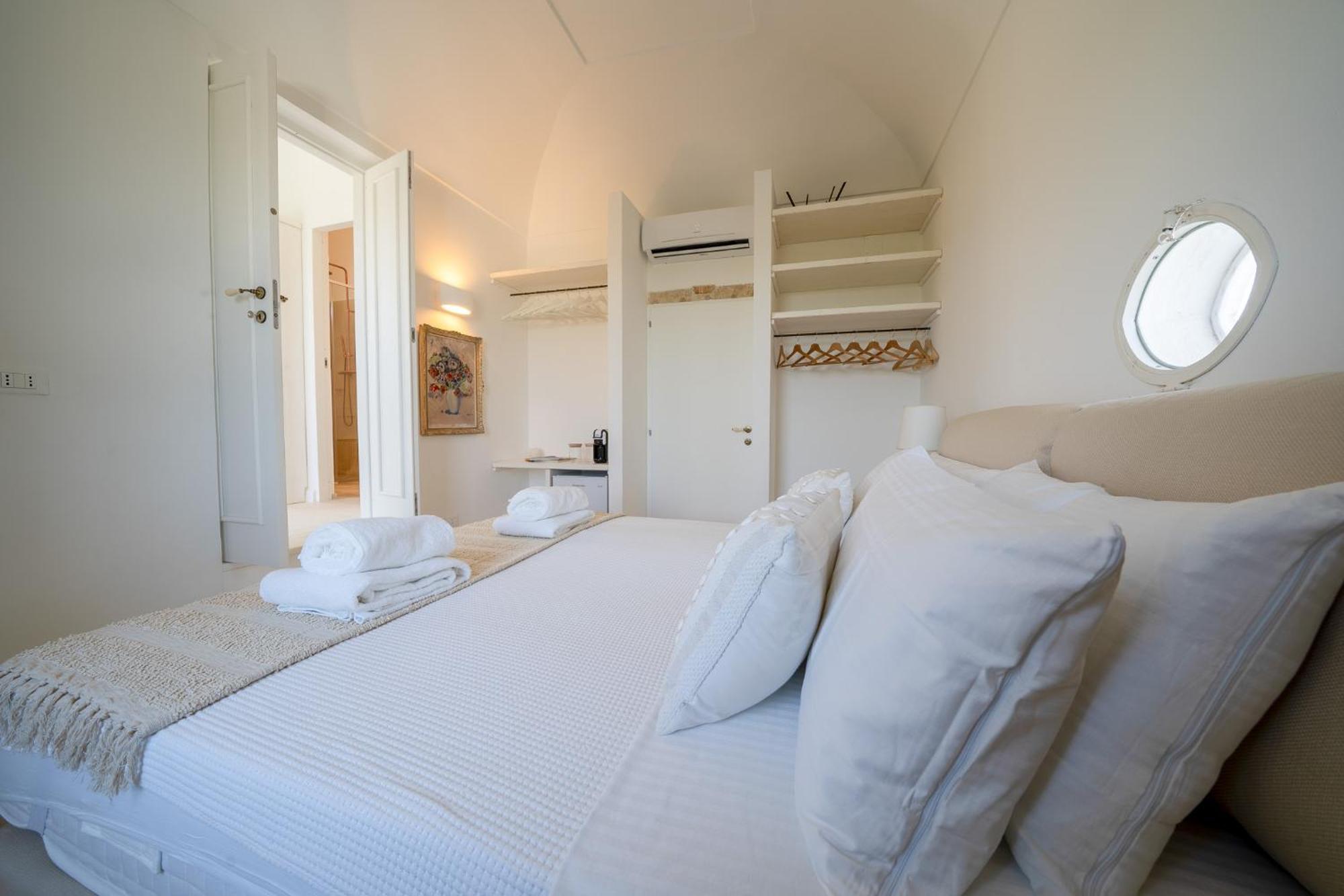 Masseria Artemisia Vista Mare ออสตูนี ภายนอก รูปภาพ