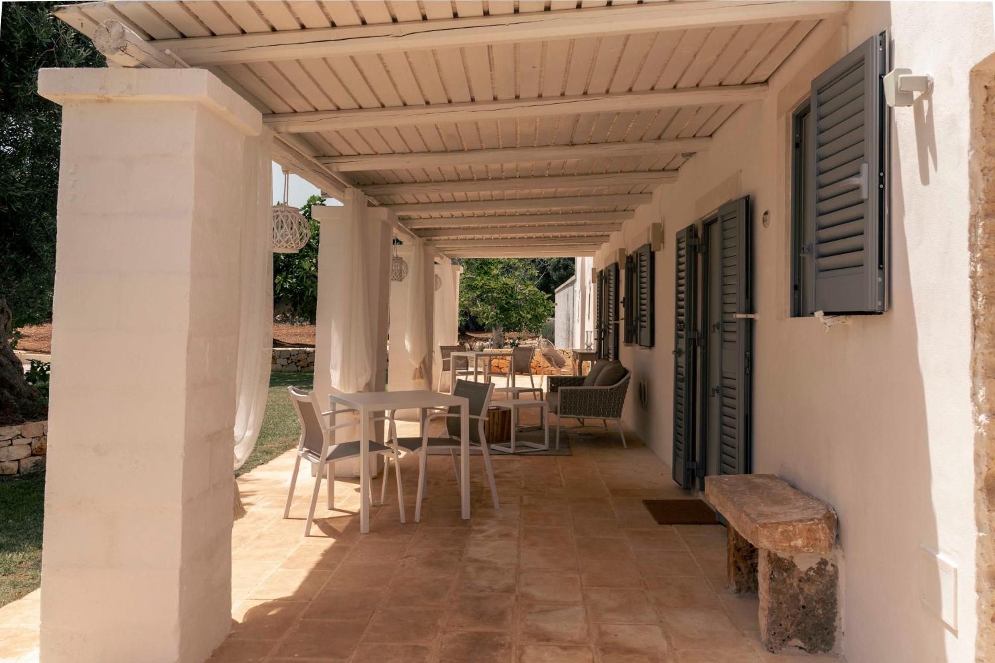 Masseria Artemisia Vista Mare ออสตูนี ภายนอก รูปภาพ